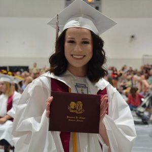 Meet your Posher, Isabella